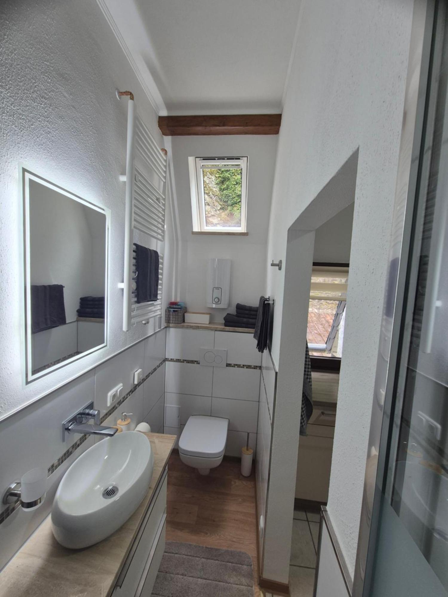 Ehemaliges Winzerhaus Cochem Apartment Phòng bức ảnh