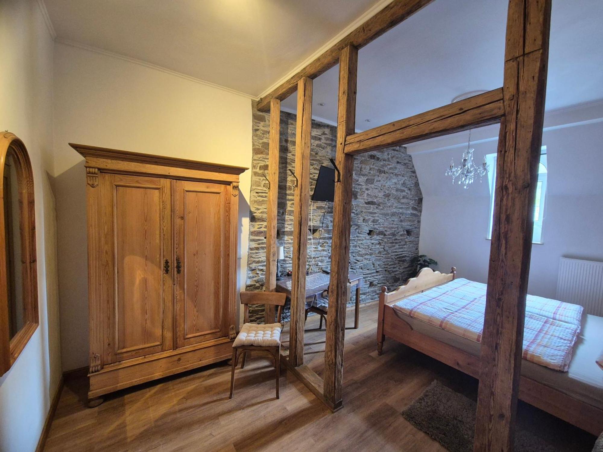 Ehemaliges Winzerhaus Cochem Apartment Phòng bức ảnh